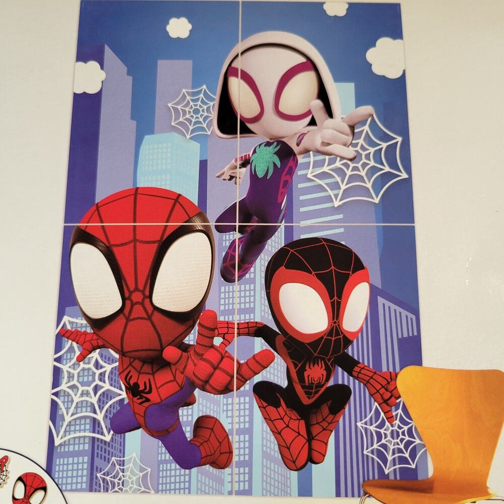Marvel Spidey and Friends Scene Setter with 12 Photo Props Kit Disney Birthday